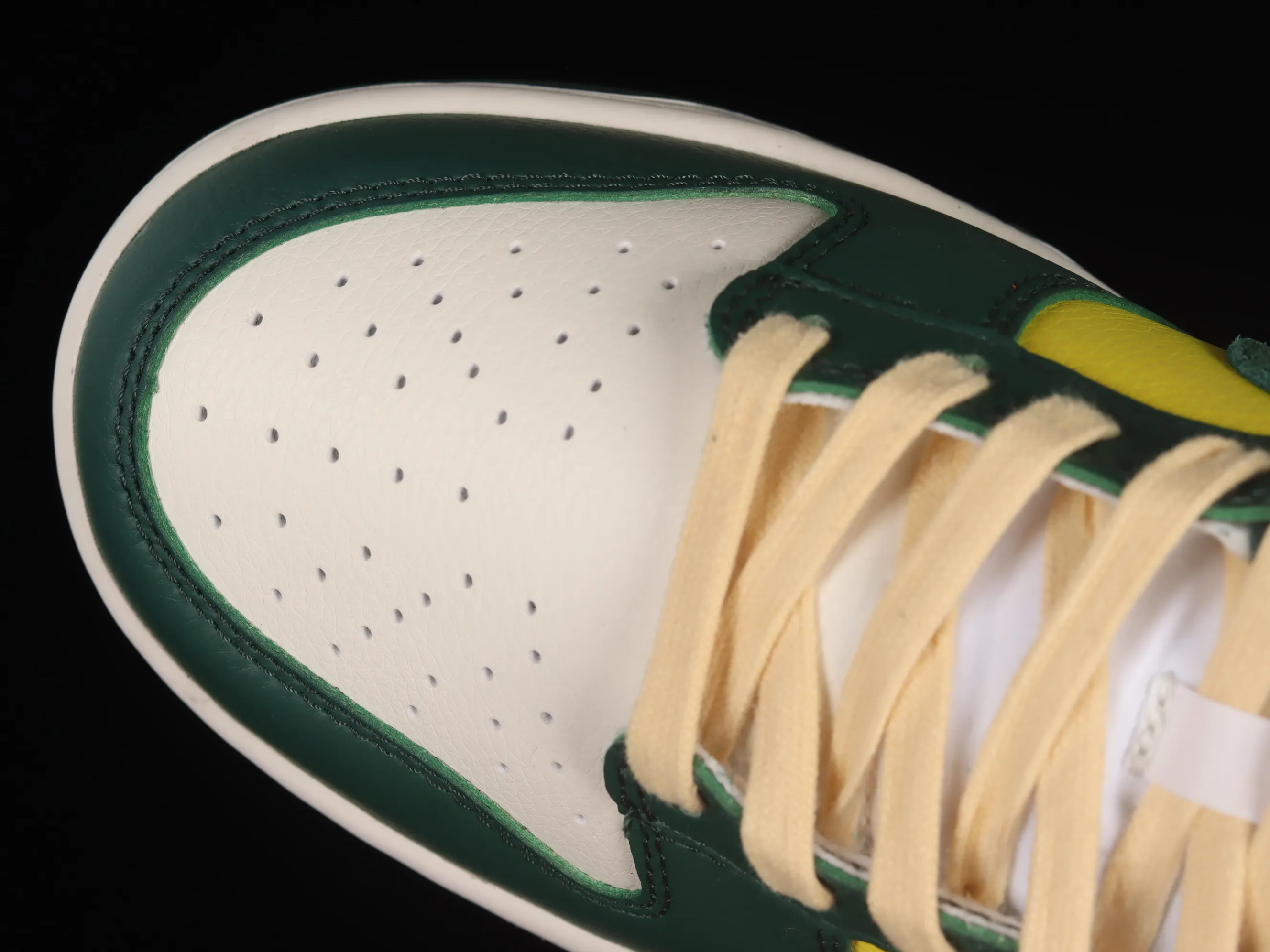 All Categories Nk SB Dunk Series Nk SB Dunk Low Low-top sneakers Nk Dunk Low SE "Noble Green" Classic Brazilian color SB low-top sports and leisure sneakers FD0350-133
